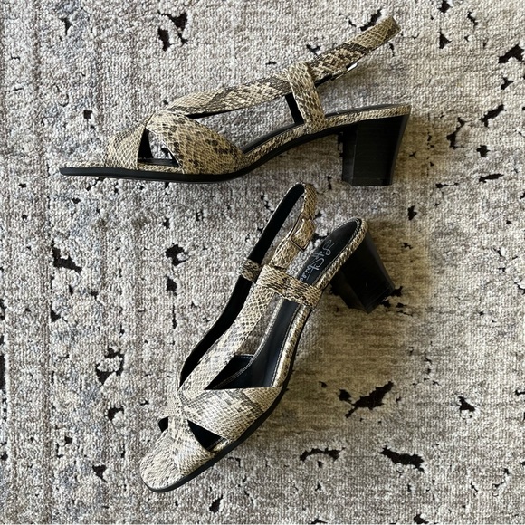 Snake Skin Print Heels - Picture 2 of 5